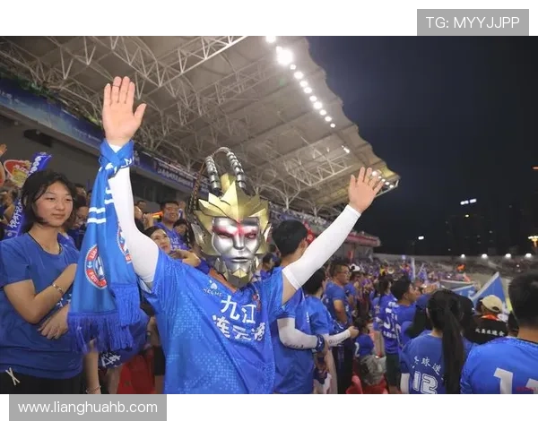 创意足球明星表演节目展现激情与才华的完美结合盛宴